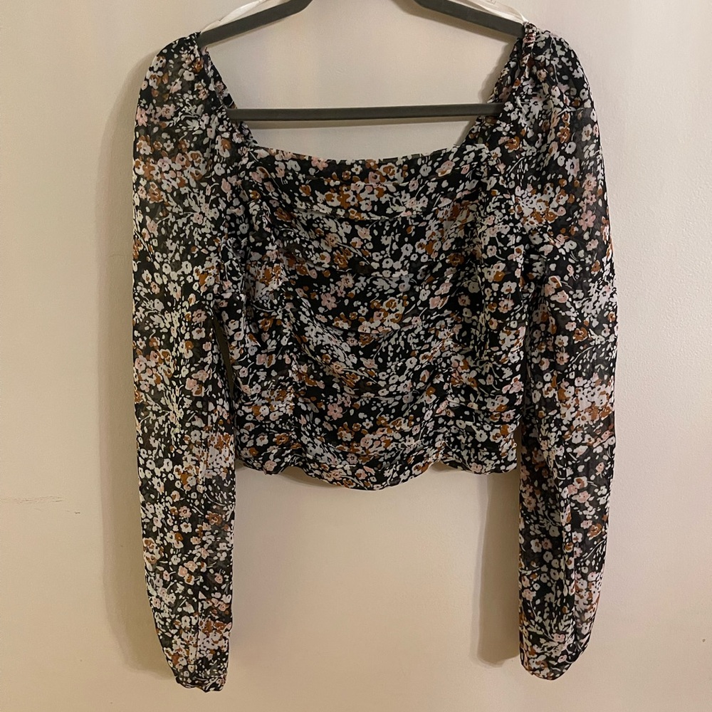 Black Floral Print Ruched Long Sleeve Top